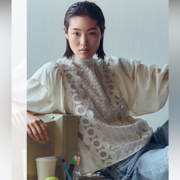 Mango Embroidered Panel Blouse - New With Tags - Picture 15 of 16